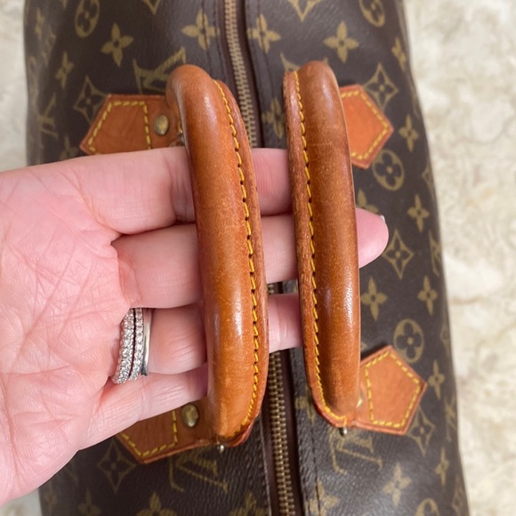 Authentic Louis Vuitton Speedy 40 Monogram Vintage - Picture 10 of 17